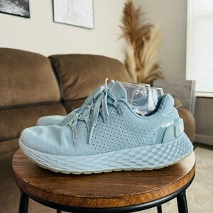 NOBULL light sky blue ripstop runningg active work out lace sneakers size 7.5